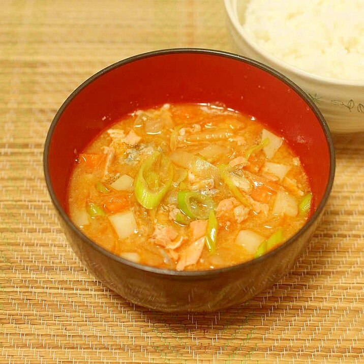 郷土料理の新味！「石狩チゲ」